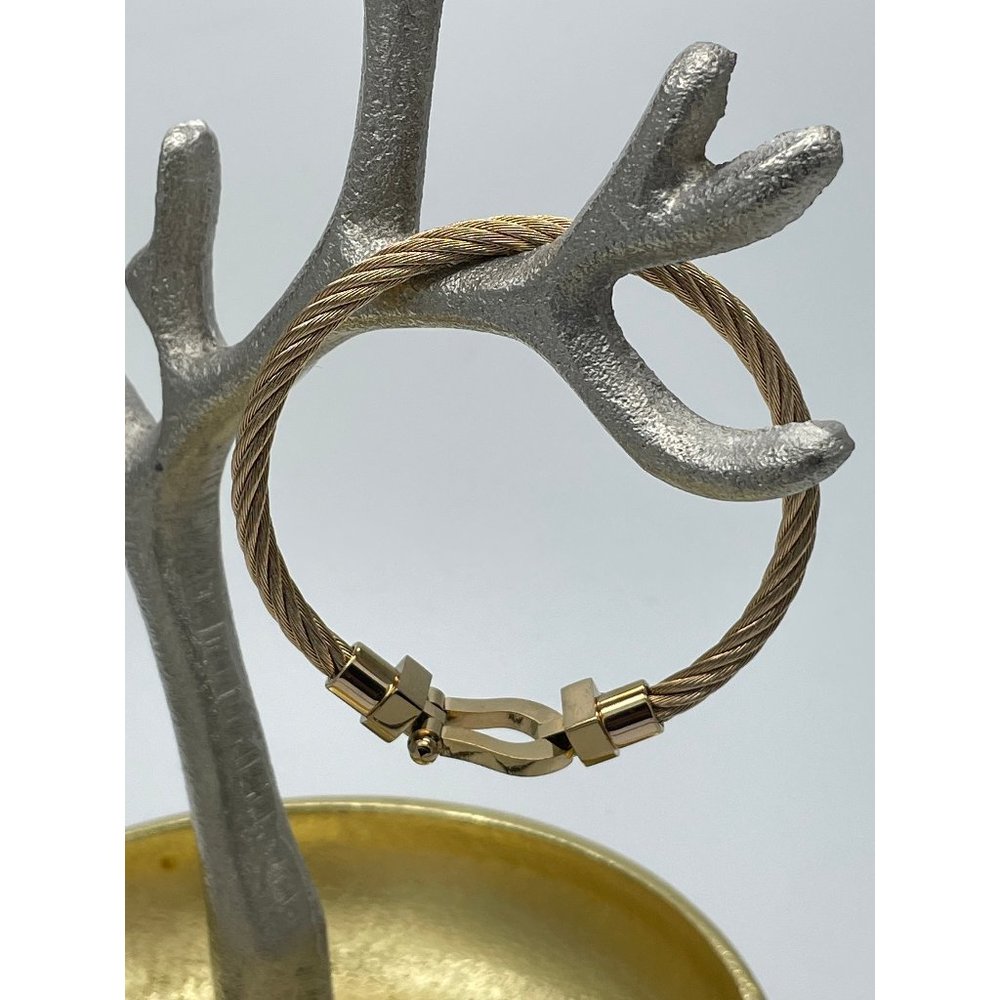 Stainless Steel Bangle, Bracelet, Magnetic Closure, Rose Gold Color 7"